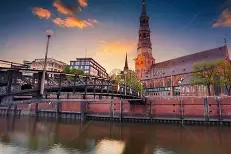 九游体育APP-关于德国杯今晚再迎强敌，菲尼克斯太阳回应争议，主帅态度——态度坚定，资深球员宣示担当的信息