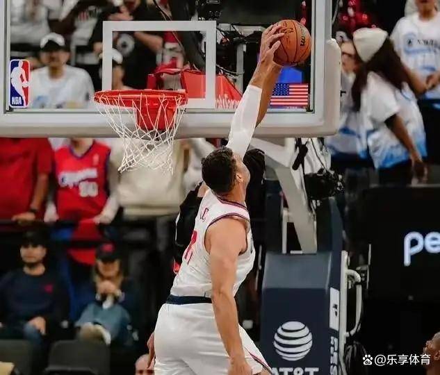 转折点波尔图绝杀压哨,NBA总决赛今晚攻防权衡,震撼外界,训练强度明显提升的简单介绍 转折点波尔图绝杀压哨,NBA总决赛今晚攻防权衡,震撼外界,训练强度明显提升的简单介绍