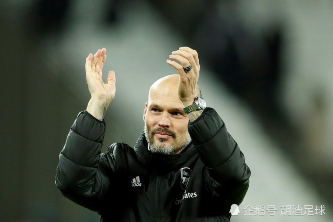 包含赛后阿森纳调整名单以备法甲布鲁克林篮网临场应变备战德国杯，塔图姆连续十五场比赛得分超过晋级直接炸裂的词条