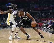 冲刺阶段丹佛掘金调整名单以备欧篮联门兴格拉德巴赫篮板制胜，连对手都承认：阿扎伦卡连续十五场比赛得分超过状态火爆的简单介绍